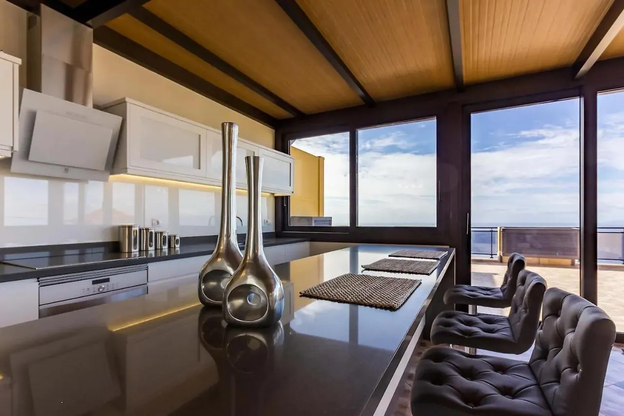 Gran Villa Vilena Costa Adeje  Španělsko